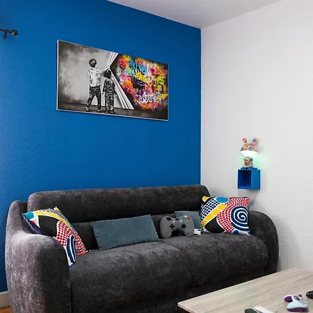 Apartment Pixel - Retro Gaming Inedit, Cosy & Plein Centre *